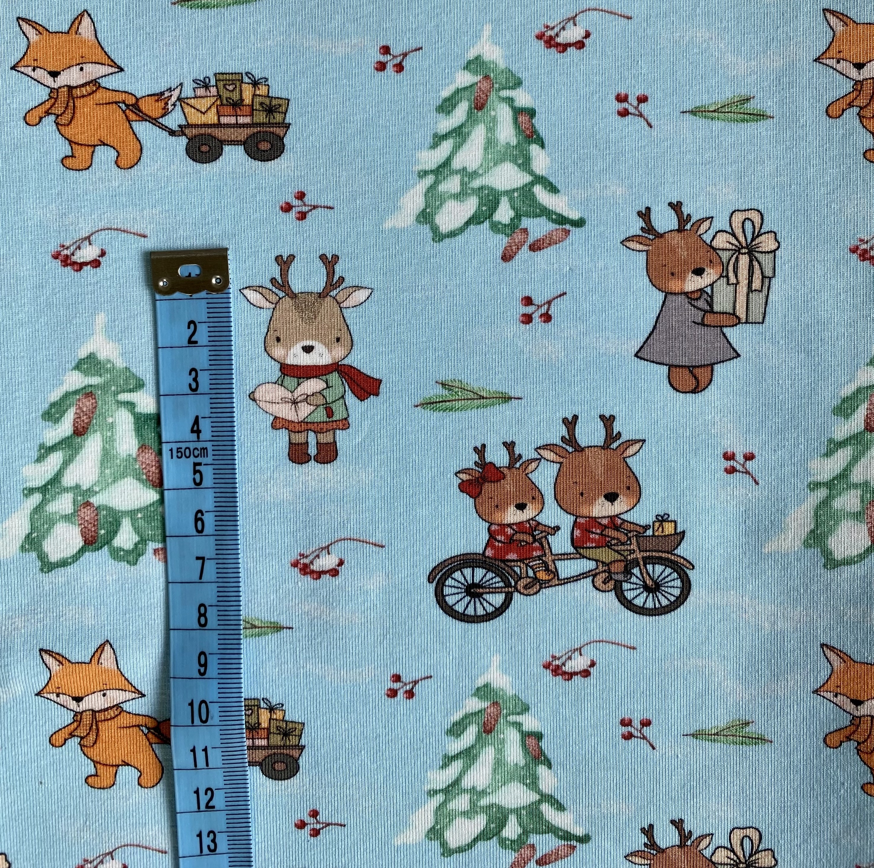 Vánoční vzor - neseme dárky úplet