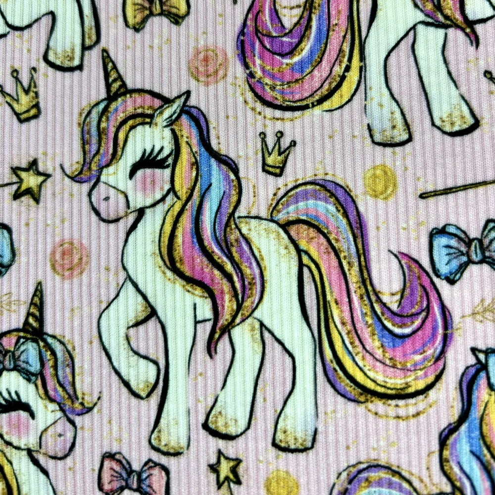 žebrovaný úplet -jednorožec na růžové