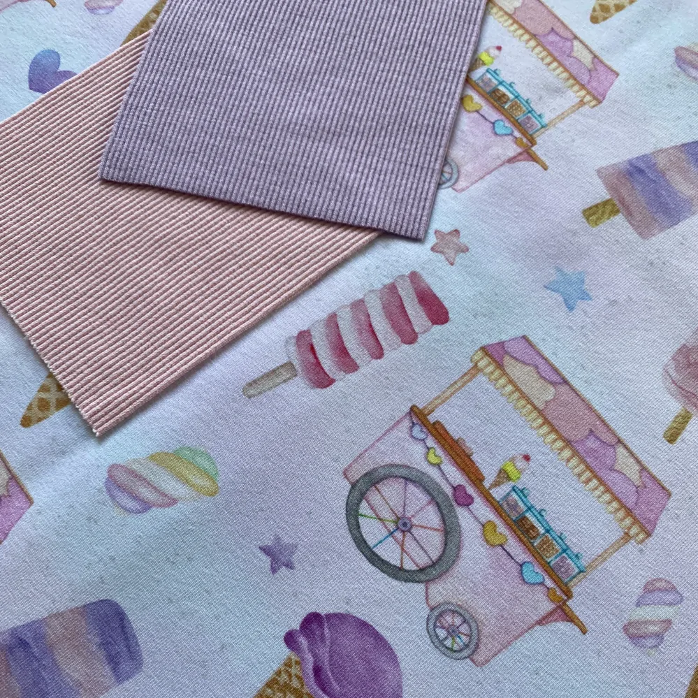 žebrovaný úplet - světle fialová