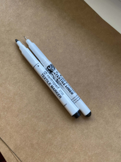 fix permanentní tlustý černý